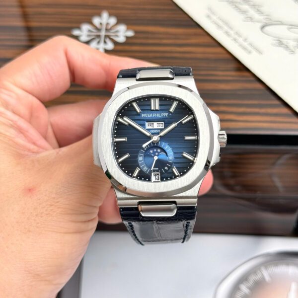 Đồng Hồ Patek Philippe Fake Cao Cấp Nautilus 5726 Màu Xanh Nhà Máy GR (2)
